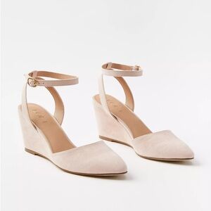 Loft Spring Wedge- Missy in color Spring Blush size 7.5 New, never worn